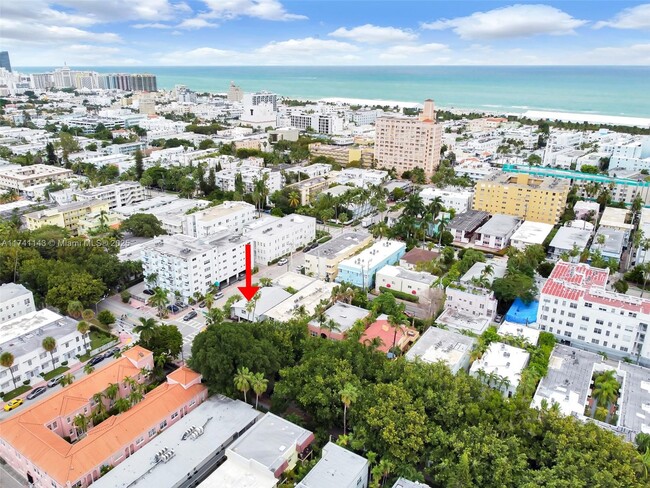 759 Meridian Ave in Miami Beach, FL - Building Photo - Building Photo