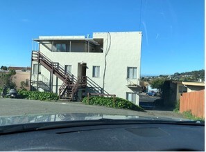 367-371 Colusa Ave in Kensington, CA - Building Photo - Building Photo