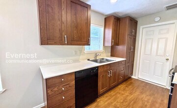 9503 Martin Wood Ct in Houston, TX - Building Photo - Building Photo