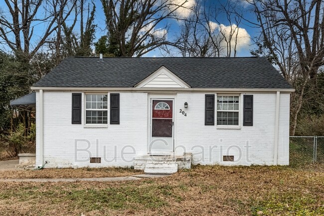 204 Red Oak Ave in Durham, NC - Building Photo - Building Photo