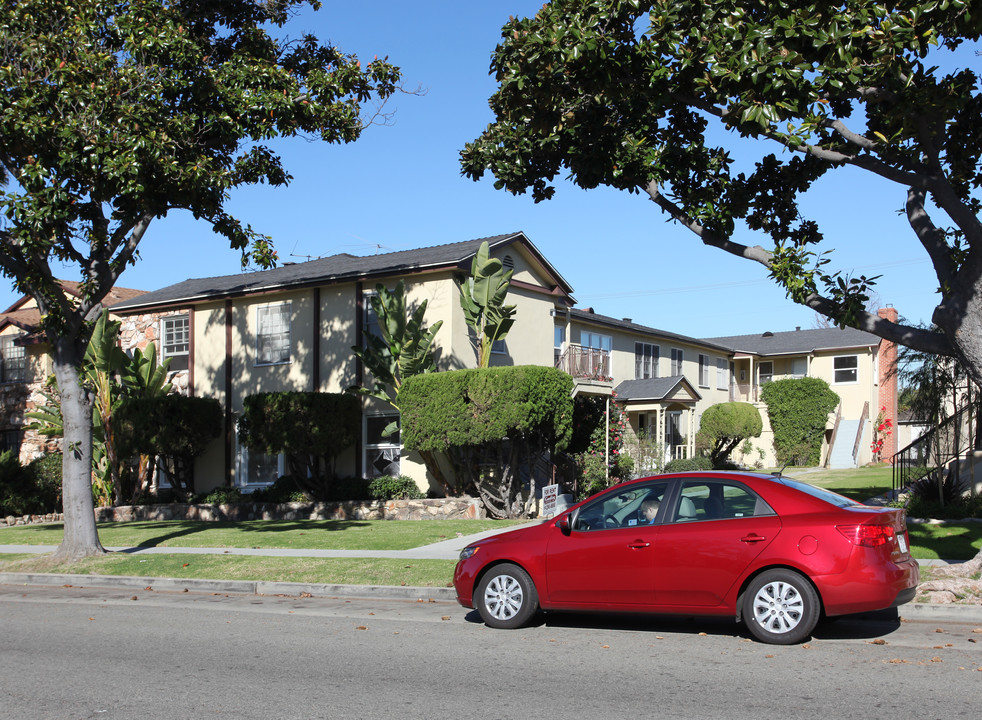 1133-1141 E Carson St in Long Beach, CA - Building Photo