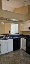 3851 E Kent Dr in Phoenix, AZ - Building Photo - Building Photo