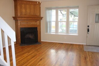 9610 W Chatfield Ave in Littleton, CO - Building Photo - Building Photo