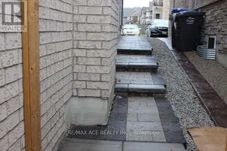 19 Landview Rd in Brampton, ON - Building Photo - Building Photo