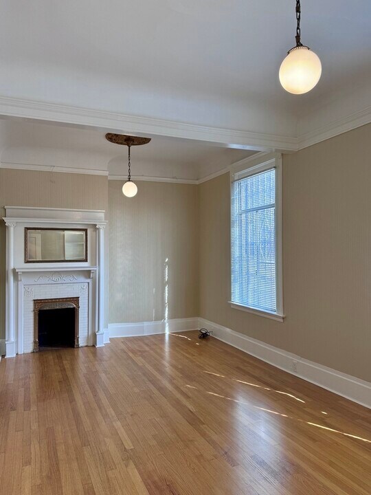 586 Church St in San Francisco, CA - Building Photo