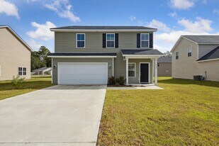 717 Mill Creek Cir in Hinesville, GA - Building Photo