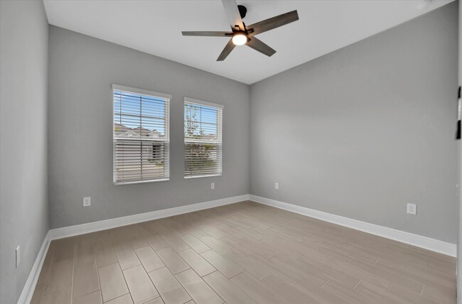 10182 Crystal Isle Cir in Sarasota, FL - Foto de edificio - Building Photo