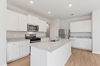 1035 Rosewood Trl in Beasley, TX - Building Photo - Building Photo