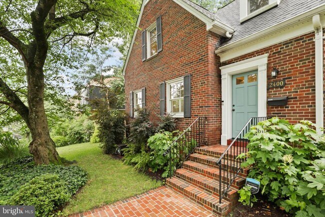 2400 Sanford St in Alexandria, VA - Building Photo - Building Photo