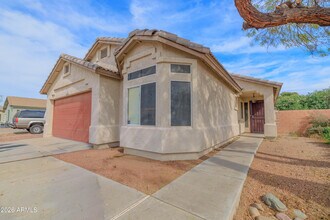 1401 S 80th St in Mesa, AZ - Building Photo - Building Photo