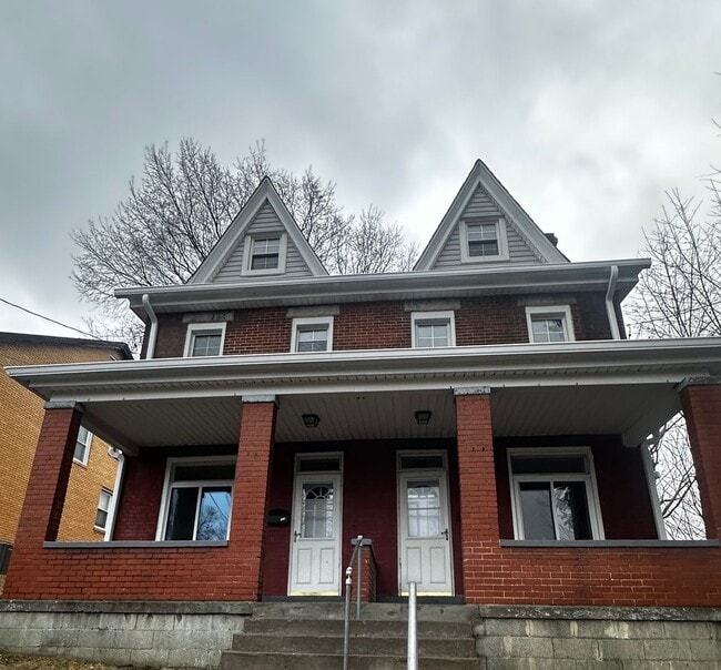 117-119-119 Copperfield Ave in Pittsburgh, PA - Building Photo - Building Photo