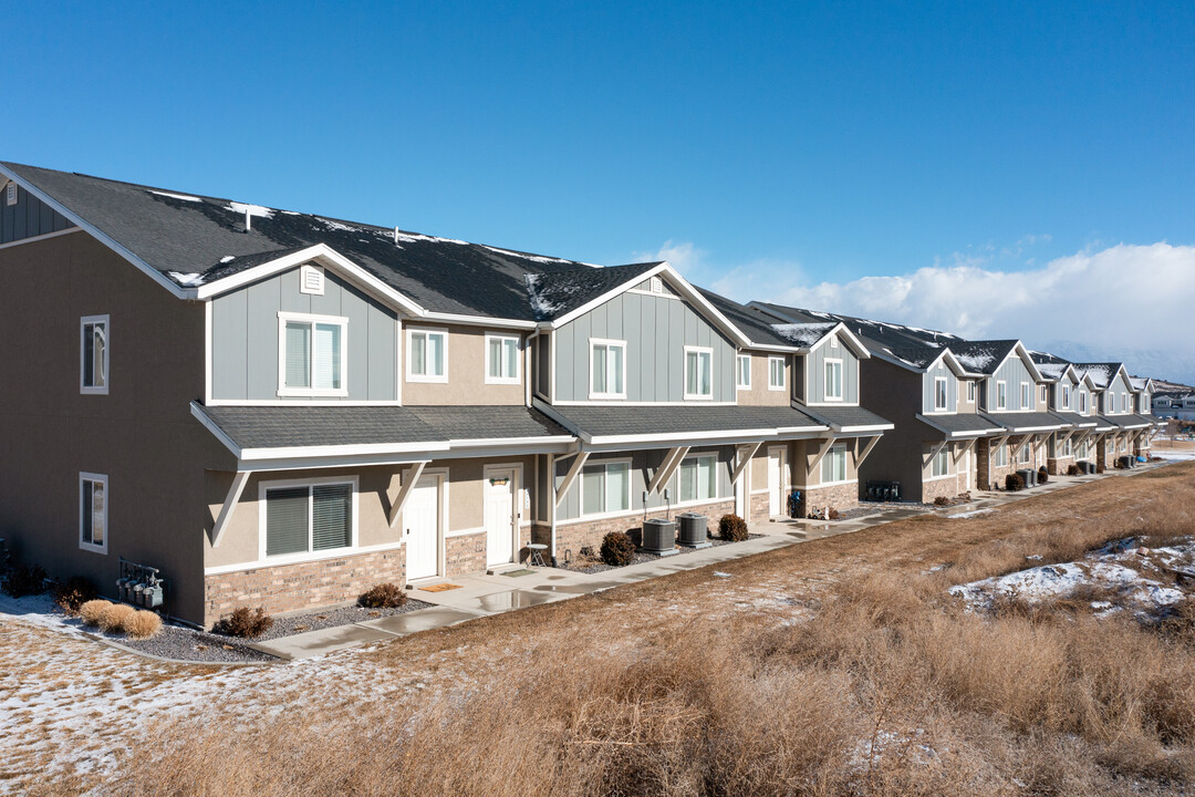 Dublin Farms in Eagle Mountain, UT - Building Photo