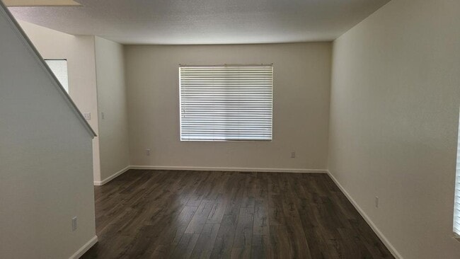 1321 Red Mountain Dr in Longmont, CO - Foto de edificio - Building Photo