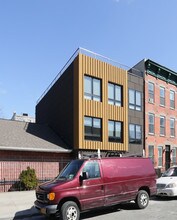 201 Marion in Brooklyn, NY - Foto de edificio - Building Photo