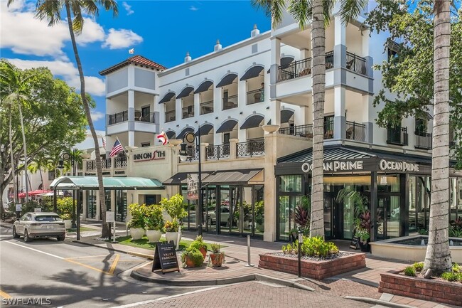 980 7th Ave S in Naples, FL - Building Photo - Building Photo