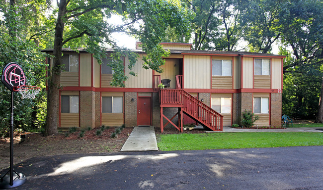 749 Pointe Ct in Tallahassee, FL - Building Photo - Building Photo