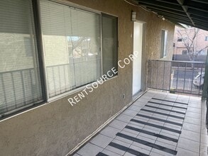 38560 Larkin Ave in Palmdale, CA - Building Photo - Building Photo