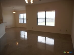 102 Gemini Ct in Victoria, TX - Building Photo - Building Photo