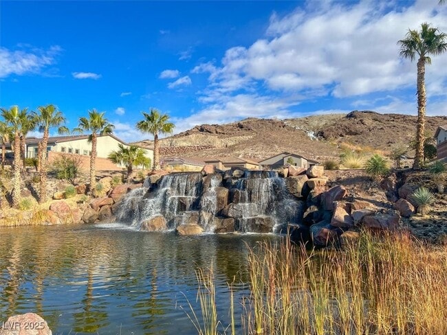 property at 74 Contrada Fiore Dr