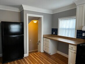 22824 Mac Arthur Blvd in Warren, MI - Building Photo - Building Photo