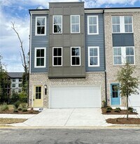 1479 Creekside Cir NW in Atlanta, GA - Building Photo