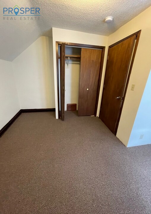 810 Water St in Eau Claire, WI - Building Photo