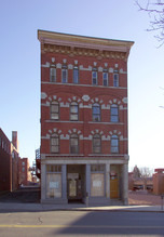 525-527 Dwight St in Holyoke, MA - Building Photo - Building Photo