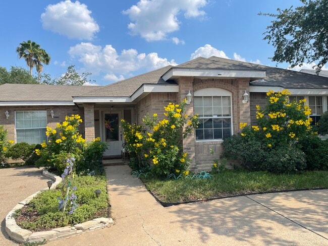 2107 Snow Falls Dr, Unit Apartment