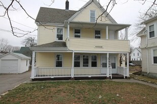 180 Liberty St, Unit 1 in Quincy, MA - Building Photo