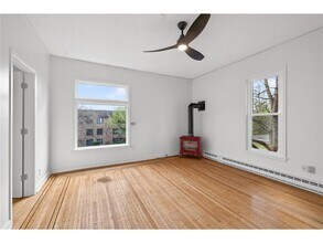 2210 Colfax Ave South in Minneapolis, MN - Building Photo - Building Photo