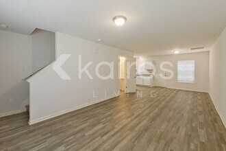 3921 Miller Dr in Greensboro, NC - Building Photo - Building Photo