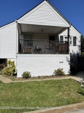 17 Clarence Ave in Long Branch, NJ - Building Photo - Building Photo