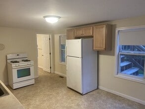 16 Broadway St in Westford, MA - Building Photo - Building Photo
