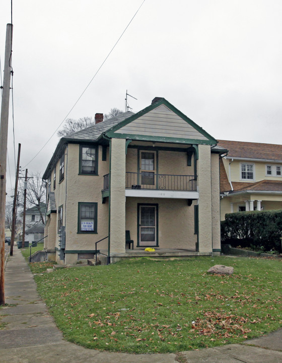 100 Five Oaks Ave in Dayton, OH - Building Photo