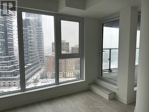 1 Quarrington Lane in Toronto, ON - Building Photo - Building Photo