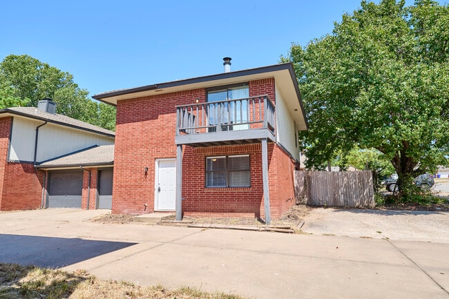 200 Harvard Rd in Norman, OK - Building Photo - Building Photo