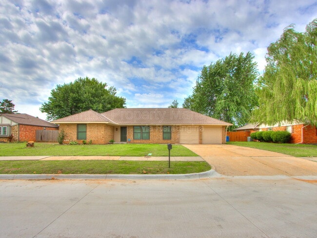 property at 704 Pepperdine Ave