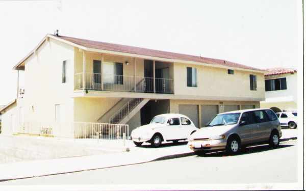 33851 Mariana Dr in Dana Point, CA - Building Photo