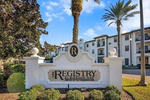 5620 E Michigan St, Unit 4102 in Orlando, FL - Building Photo