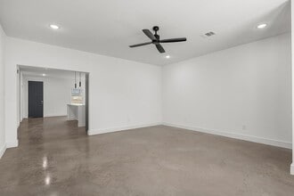 3010 Alpha Wolf Ct in College Station, TX - Building Photo - Building Photo