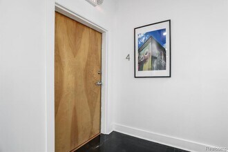 2843 E Grand Blvd in Detroit, MI - Building Photo - Building Photo