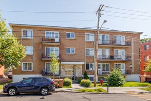 11899 Michel-Sarrazin Rue in Montréal, QC - Building Photo