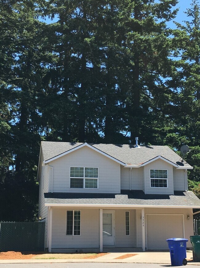 property at 3926 SE 117th Pl