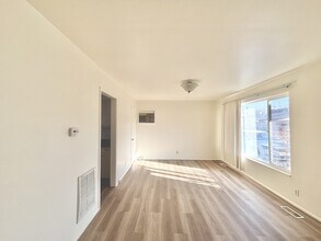 1001 S 400 E in Salt Lake City, UT - Building Photo - Building Photo