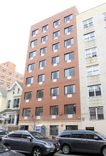 250 Mount Hope Pl in Bronx, NY - Foto de edificio - Building Photo