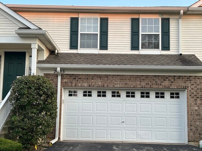 property at 2623 Amber Ct