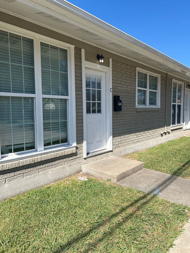 property at 305 Woodruff St