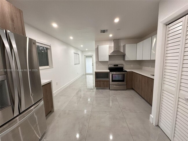 property at 2785 SW 33rd Ave