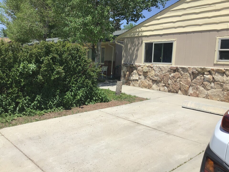 1108 E 20th St in Cheyenne, WY - Building Photo