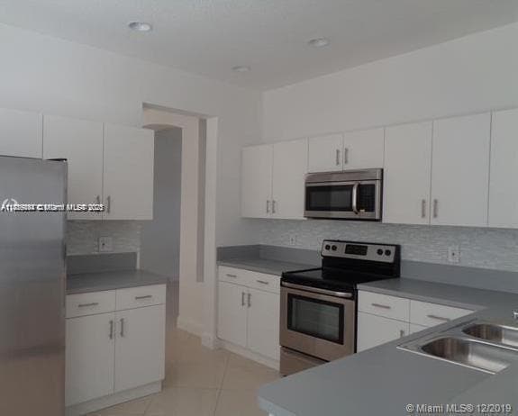 3013 Woodlands Dr in Margate, FL - Building Photo - Building Photo